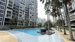Prive (D19), Condominium #592086971